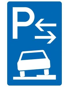 Blaues Verkehrszeichen 315-58 mit weißem P, gegenläufigen Richtungspfeilen und halb auf dem rechten Gehweg parkendem Fahrzeug